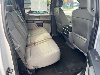 2020 Ford F150 Crew Cab, $29900. Photo 9