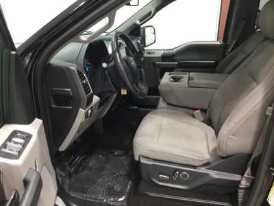 2016 Ford F150 Crew Cab, $22900. Photo 10