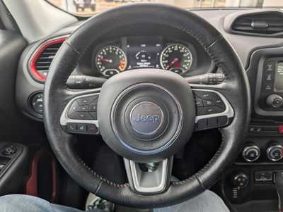 2017 Jeep Renegade, $7900. Photo 10