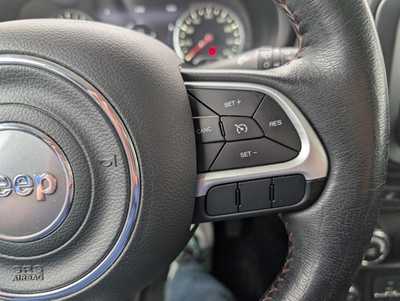 2017 Jeep Renegade, $7900. Photo 12