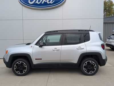 2017 Jeep Renegade, $7900. Photo 2