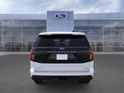 2025 Ford Expedition Max, $75345. Photo 5
