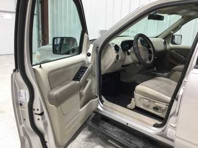 2007 Ford Explorer, $7900. Photo 10