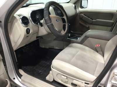 2007 Ford Explorer, $7900. Photo 12