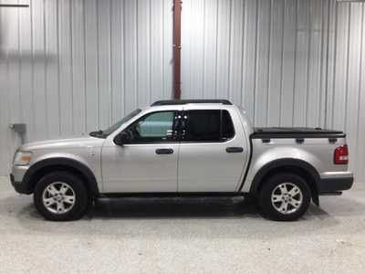 2007 Ford Explorer, $7900. Photo 7