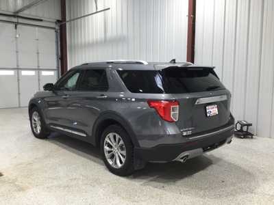 2022 Ford Explorer, $29900. Photo 5