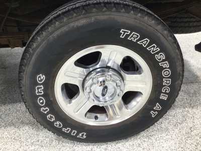 2005 Ford F350 Crew Cab, $8905. Photo 8