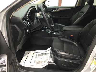 2020 Ford Escape, $17750. Photo 11