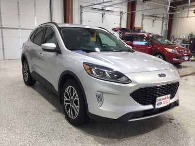 2020 Ford Escape, $17750. Photo 3