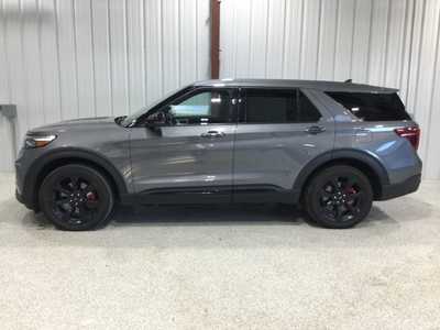 2022 Ford Explorer, $33900. Photo 4