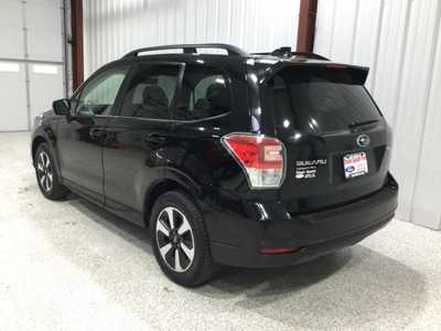2017 Subaru Forester, $18900. Photo 6
