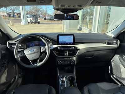 2021 Ford Escape, $18900. Photo 11