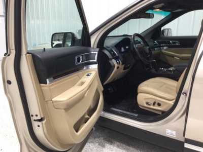 2017 Ford Explorer, $15917. Photo 10