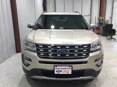 2017 Ford Explorer, $15917. Photo 2