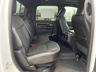 2025 RAM 3500 Crew Cab, $72500. Photo 9
