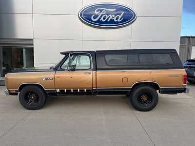 1985 Dodge 1500 Reg Cab, $4985. Photo 2