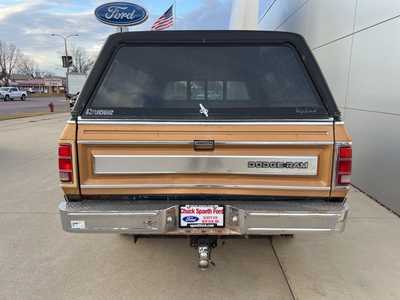 1985 Dodge 1500 Reg Cab, $4985. Photo 4