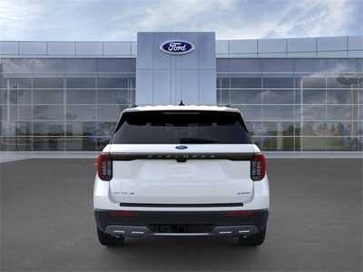 2025 Ford Explorer, $45048. Photo 5
