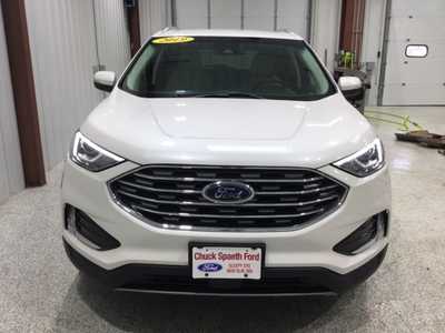 2019 Ford Edge, $14500. Photo 2