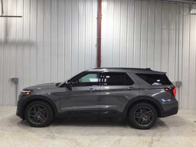2025 Ford Explorer, $56661. Photo 2