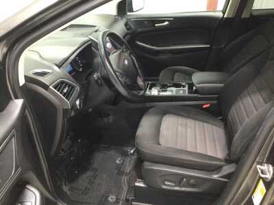 2020 Ford Edge, $15920. Photo 9