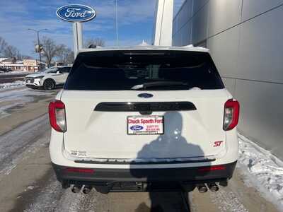 2023 Ford Explorer, $42900. Photo 4