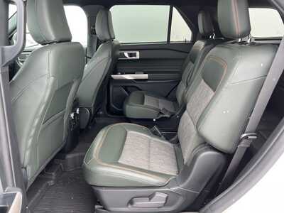 2023 Ford Explorer, $35900. Photo 11