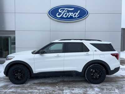 2023 Ford Explorer, $35900. Photo 2