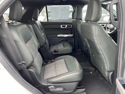 2023 Ford Explorer, $35900. Photo 9