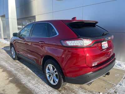 2018 Ford Edge, $19918. Photo 3