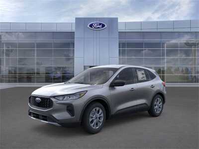 2026 Ford Escape, $36415. Photo 4