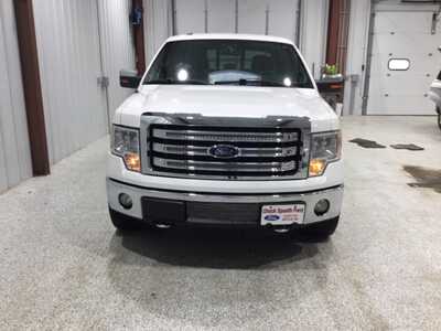 2013 Ford F150 Crew Cab, $10900. Photo 2