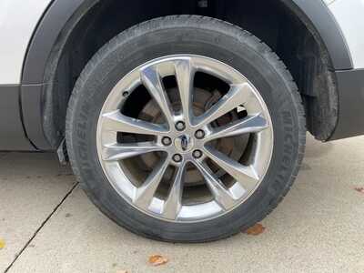 2018 Ford Explorer, $18900. Photo 6