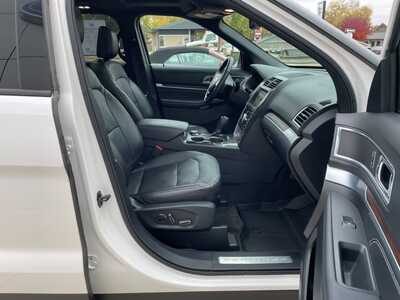 2018 Ford Explorer, $18900. Photo 9