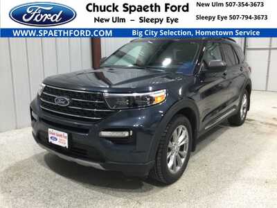 2022 Ford Explorer, $28900. Photo 1