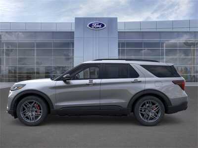2026 Ford Explorer, $48521. Photo 5
