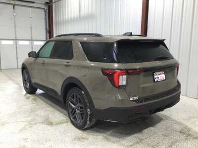 2026 Ford Explorer, $48987. Photo 3