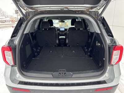 2023 Ford Explorer, $27900. Photo 11