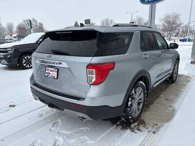 2023 Ford Explorer, $27900. Photo 4