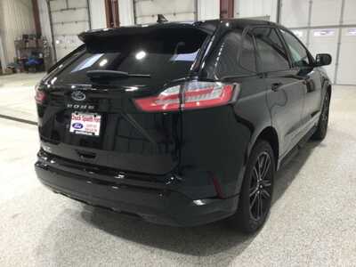 2024 Ford Edge, $33900. Photo 7