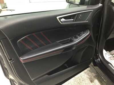 2024 Ford Edge, $33900. Photo 9