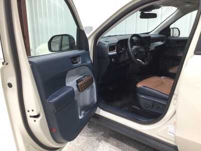 2024 Ford Maverick, $33900. Photo 9