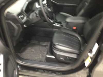 2026 Ford Escape, $39903. Photo 10