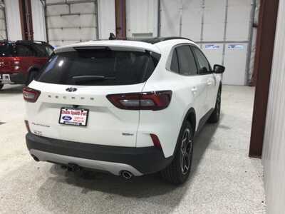 2026 Ford Escape, $40700. Photo 4