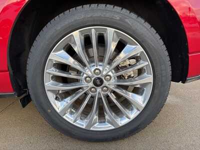 2024 Ford Edge, $35900. Photo 12