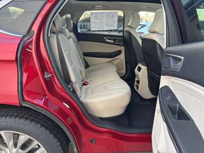 2024 Ford Edge, $35900. Photo 9
