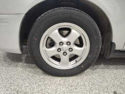 2005 Ford Taurus, $3900. Photo 8