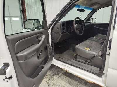 2003 Chevrolet 2500 Ext Cab, $8900. Photo 11