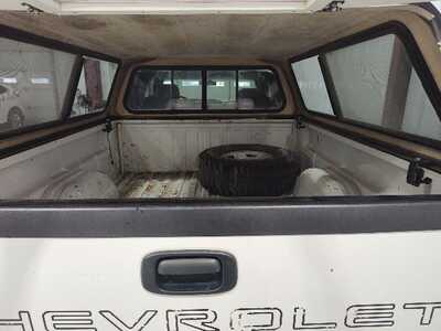2003 Chevrolet 2500 Ext Cab, $8900. Photo 9
