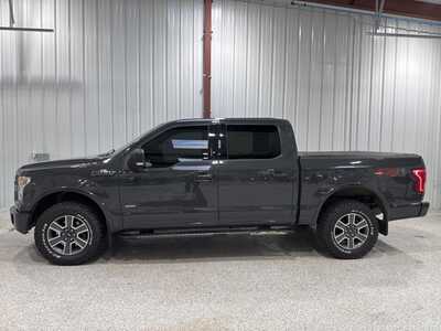 2016 Ford F150 Crew Cab, $19900. Photo 4